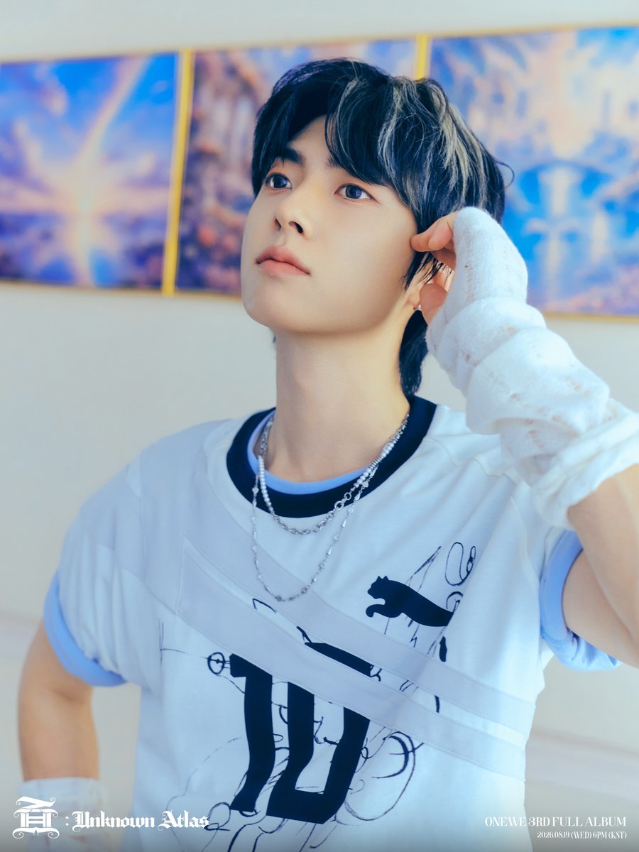 official_ONEWE's tweet photo. [#ONEWE]

ONEWE 3rd Full Album 
[面 : Unknown Atlas]

💡 CHAPTER : PHOTO #2 💡

▫️ KANG HYUN ▫️

2026.08.19 (WED) 6PM (KST) RELEASE✔

#원위 #面_Unknown_Atlas
#강현 #KANGHYUN
#Scenario https://t.co/iqX9iD5AsK