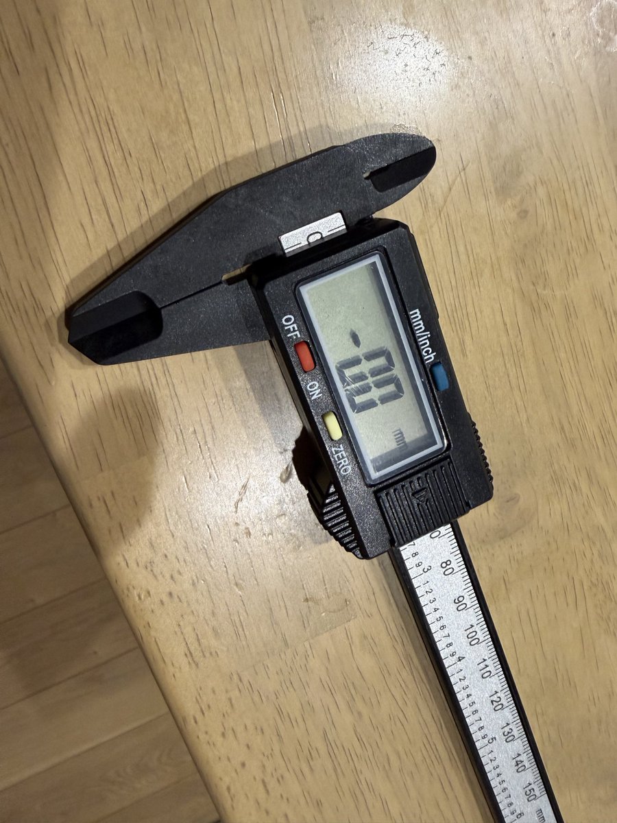 yu_nyan_bot's tweet photo. これを買うほどにはブリーダーになってきてる https://t.co/UfCfYykvaO