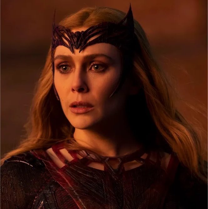 nacaomarvete616's tweet photo. 🚨 TODO MUNDO PEDIU!

Um filme solo de ‘SCARLET WITCH’ está supostamente em desenvolvimento.

Ele será lançado na primeira fase da próxima saga do MCU.

via: JamesMackwl https://t.co/80mcQdtIIf