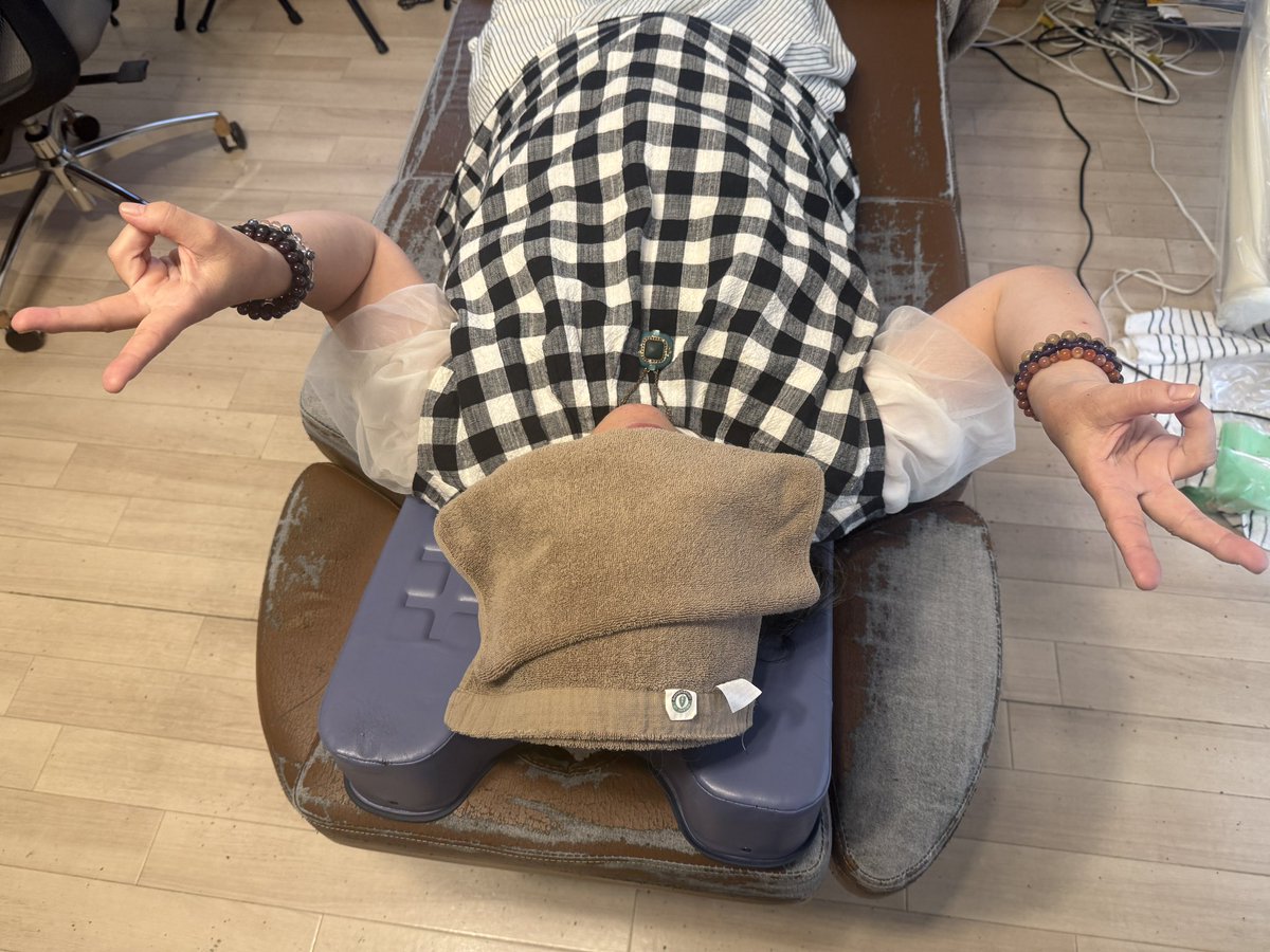 motor_poor's tweet photo. 自律神経失調症のクライアントさんのヒーリング施術が終了しました♪感想は、イキイキした感じ。呼吸が楽！ https://t.co/oII8pZU3Ln