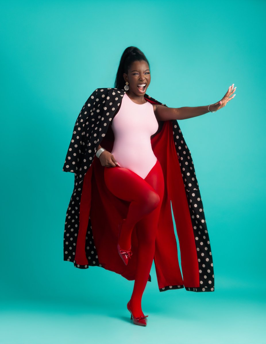 DebraOkhai's tweet photo. Darling, I was born to be ICONIC! ✨

Photography @MyDadsBoss 
Styled by @styledbymattired (IG) https://t.co/VsgsLIHmaJ