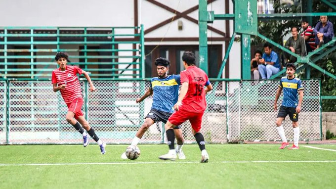 Mantash56627002's tweet photo. Covered an entertaining SPL 2026 encounter as Kashmir United FC registered a 4–2 win over Sports Council Football Academy! Another exciting day of football under the DFA Srinagar-organised tournament! #DMKProtest #IndiGoTurns20 #300MillionJourneys #SalmanOnAlliance
@KNSKashmir https://t.co/wHVSEhzQhg