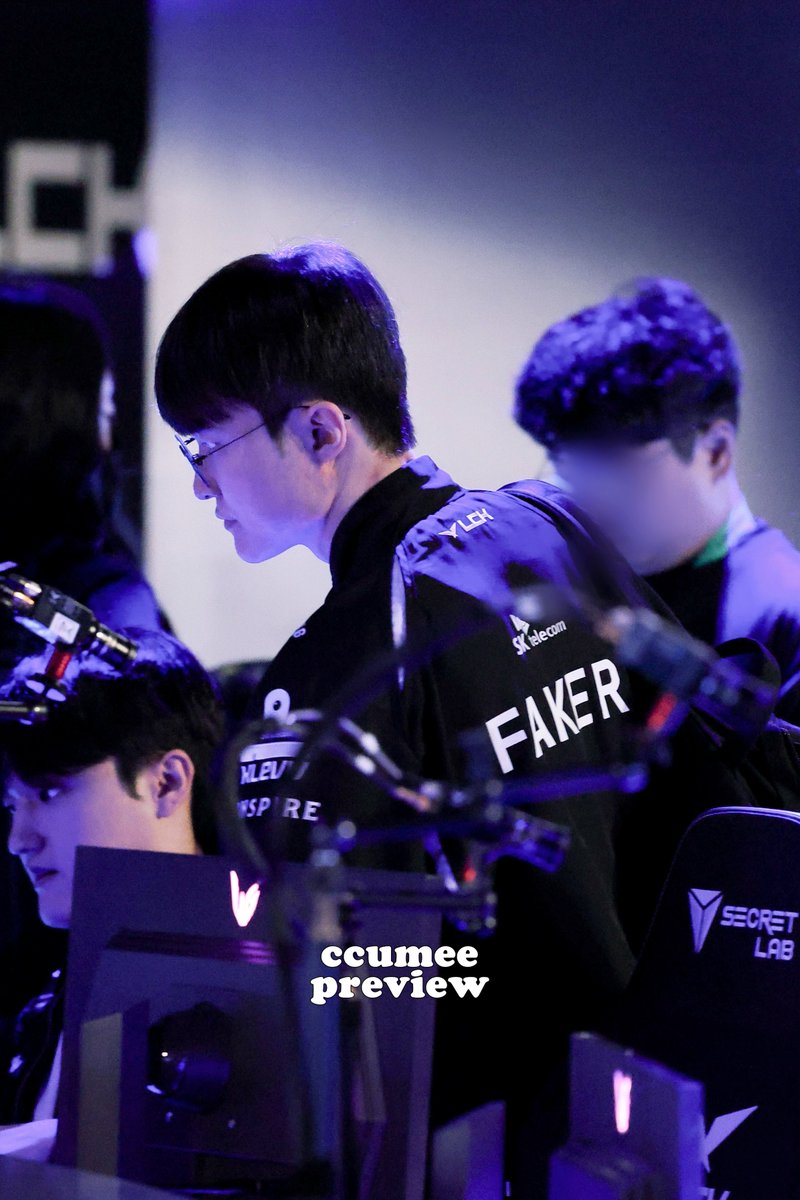 ccum0o0's tweet photo. 260806 lck t1 vs dk

페이커 화이팅 ˶˃ ᵕ ˂˶ !!

#Faker #페이커 https://t.co/vLbCCDrlmP