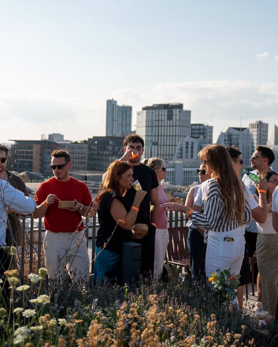 hubhubcowork's tweet photo. If yesterday's reel wasn't enough, here's round two with more snaps from our HubHub Summer Party. ☀️

Thanks to everyone who came and made it such a great evening. 

This is just a taste of what our member community gets up to, join us to be part of the next one! https://t.co/RnUFigt9Za