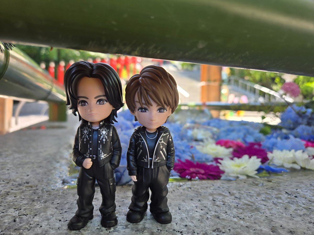 tian63530's tweet photo. 仕事&amp;色々で絶賛やさぐれ中🙇‍♀️こちらも休みがち💦心療内科勧められましておりますが行ってません元気ですw
そんな中、本日お休み&amp;地元の花手水が今年もだぶゆカラーになったのでツアーの当選願い🙏に行ったのですがなんとタイムリーな発表で😂皆様が参戦出来ますように🙏✨ https://t.co/R5rmRdQwWb