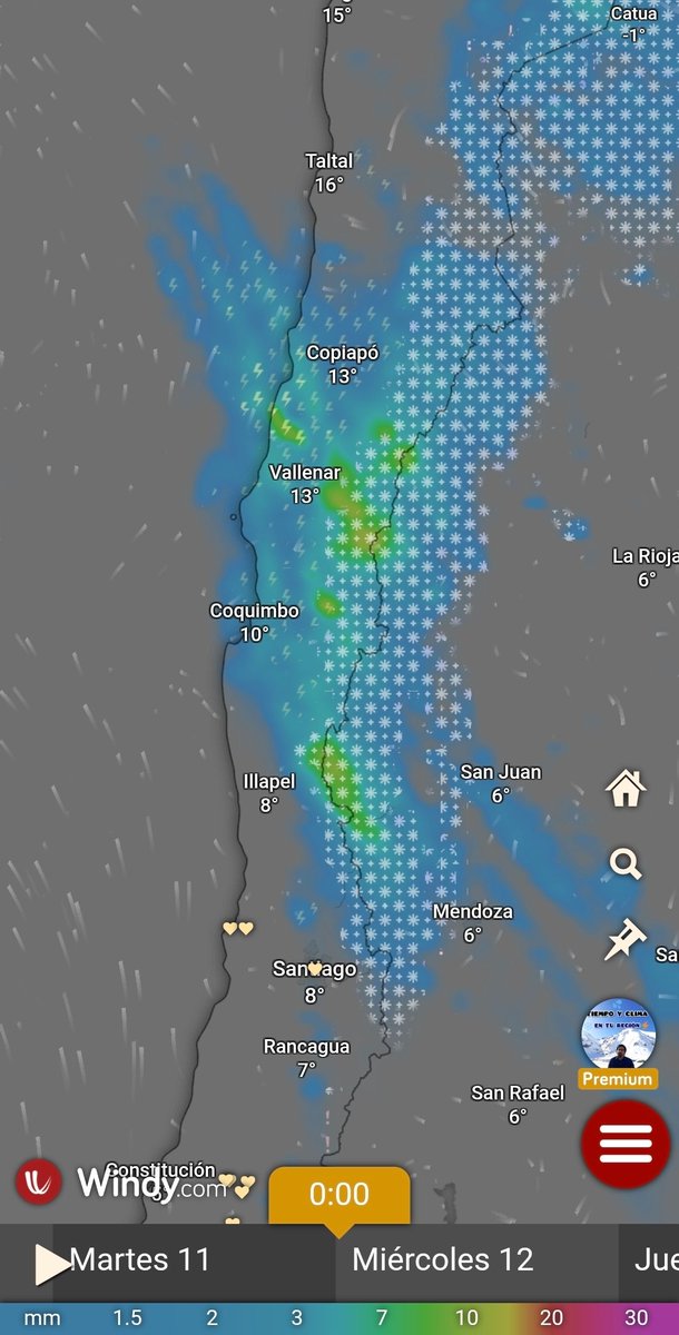 EdoWeatherman's tweet photo. AVISO EN SEGUIMIENTO ZONA NORTE.

Una situación en altura afectaría parte de las regiones de Tarapacá, Antofagasta, Atacama y Coquimbo, los días 11 y 12 de agosto, con fuertes precipitaciones, gran cantidad dw tormentas eléctricas y una isoterma sobre los 3000-3500 msnm. Se proyecta que entre Atacama y Coquimbo caiga lo más intenso, con sectores que acumularían más de 50 mm.

Lamentablemente esta situación está comenzando a parecerse al evento de marzo del 2015, yo espero que ojalá se debilite porque de lo contrario las consecuencias serán complejas.

Este evento viene apareciendo hace varios días y por ahora no muestra variaciones.

Seguiré actualizando la información diariamente.