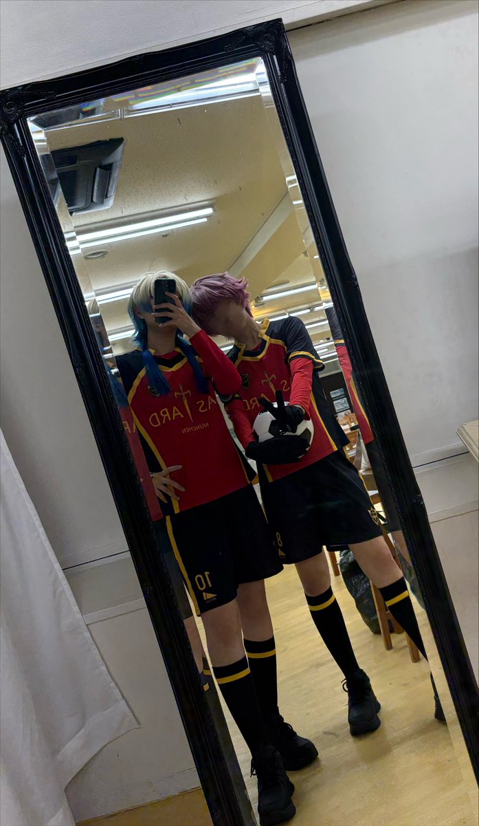 O29umi_'s tweet photo. ※ bll cos   本日‼️
無事kis出来たし、大満足の撮れ高でとても楽しかった👏🏻😮‍💨✨ https://t.co/6UJ1bfMAub