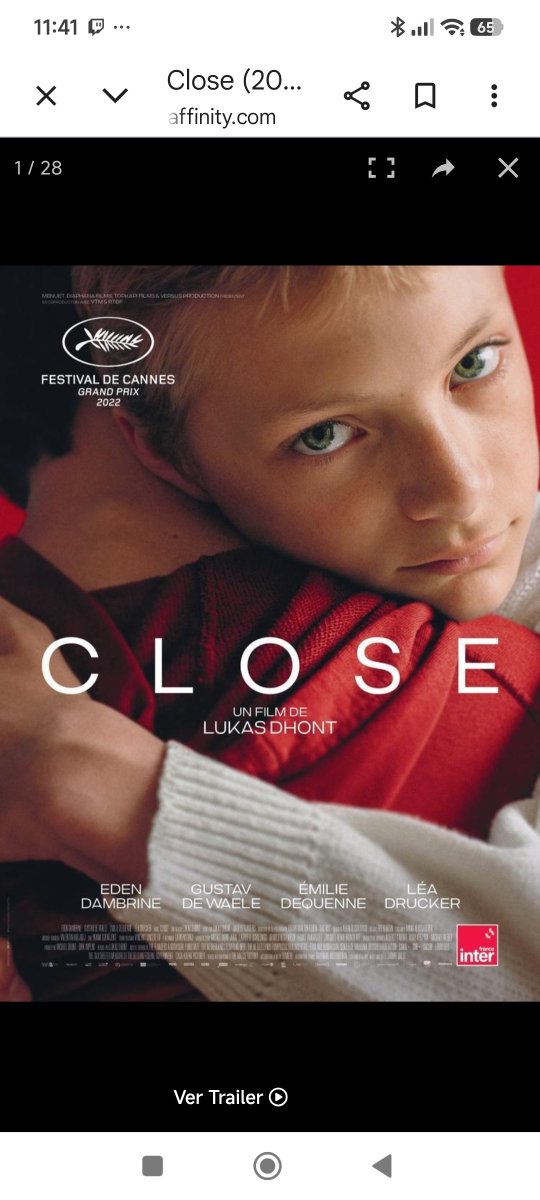 TraNaFhiona's tweet photo. Si te gusta el cine, no debes perderte ninguna de estas dos películas...MARAVILLOSAS!! Puro arte, especialmente Close, una historia taannn bien contada que se te clava en el ❤️ para siempre. I swear, sin grandes presupuestos,ni efectos especiales..fantástico elenco y dirección 🎩 https://t.co/uE4jZ0Ef6w