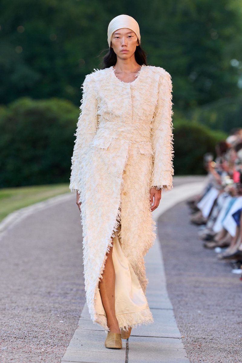 jacquemusx's tweet photo. By Malene Birger SS27 https://t.co/HBHL8r6wiJ