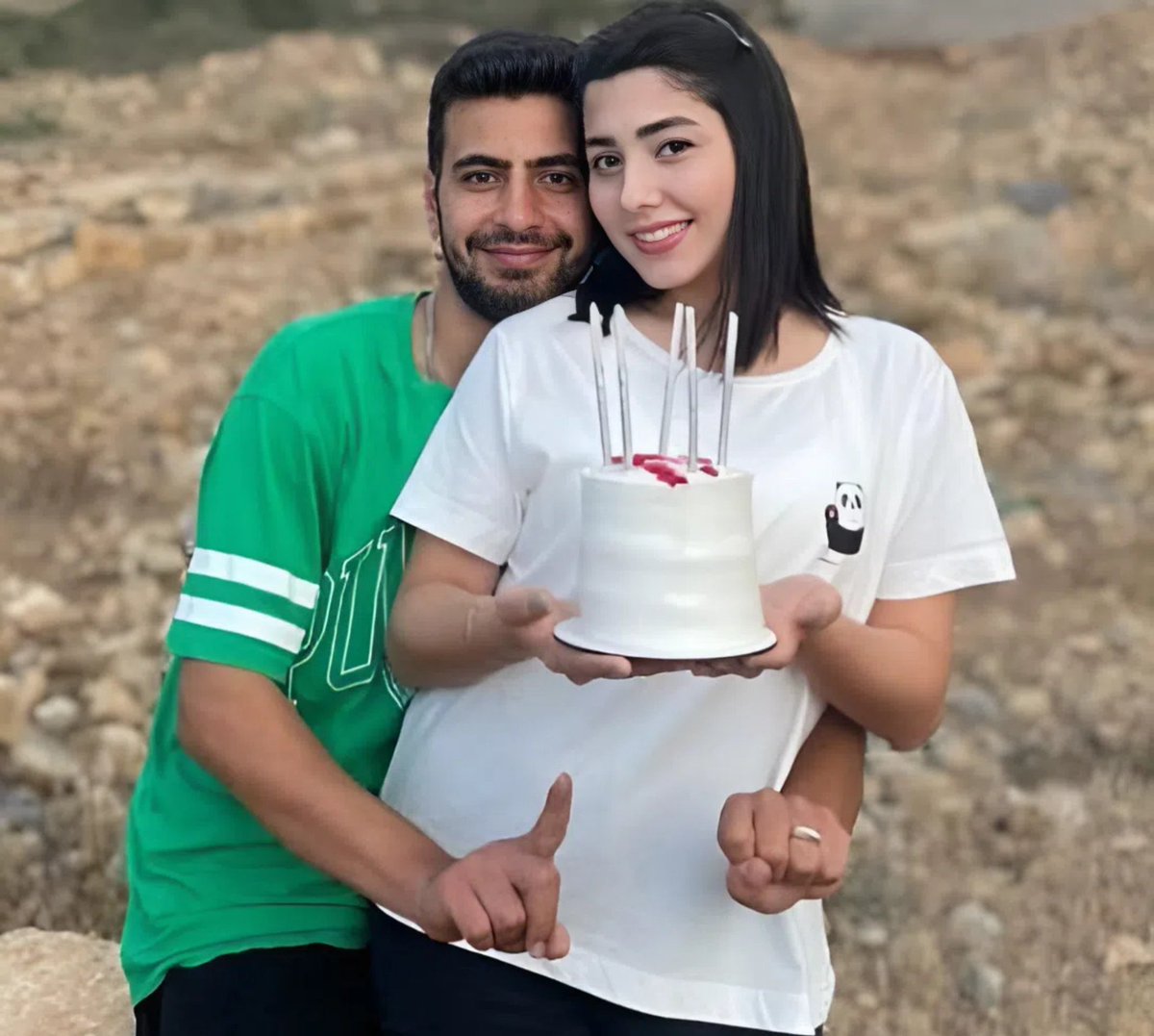 hklamolu's tweet photo. یادِت همیشه زنده‌ست نازنینم.
فرزندِ ایران، باوفا و جاویدنام #حنانه_کیا https://t.co/hGuLYoRJZB