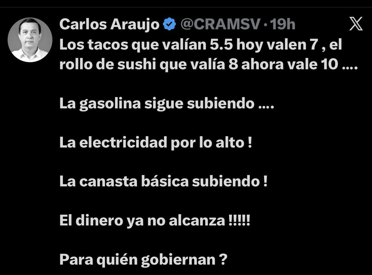 RiclVabarianIgh's tweet photo. Parece que algunos trogloditas apenas van saliendo de su cueva debajo de las piedras... 

Eso ya no da ni lástima, ni decepción, ni vergüenza. Solo causan perplejidad por la cantidad de ignorancia en cada oración mal escrita con los pies. https://t.co/HRezenFAnI
