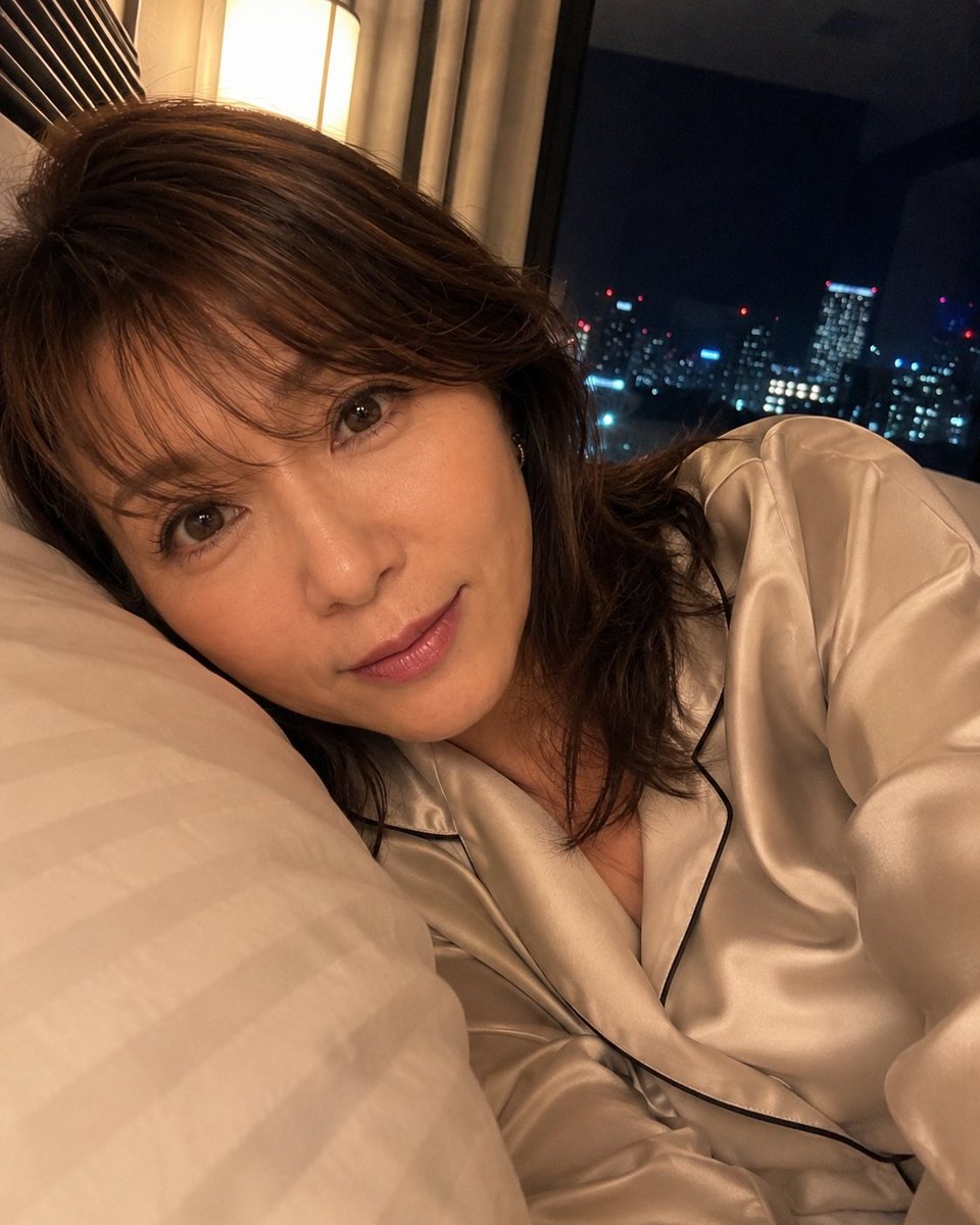 makink1980's tweet photo. お世辞はいらないので教えてください。
54歳はもう厳しいですか？ https://t.co/cxGVIvUjsf