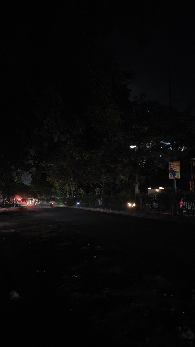 Blinkshakti's tweet photo. @DelhiPwd Hello @DelhiPwd, any updates on this ticket. It is still stuck between PWD and Tata Power with no resolution. The lack of working street lights poses serious safety hazards, and this needs immediate attention. https://t.co/dwmUCezpPX