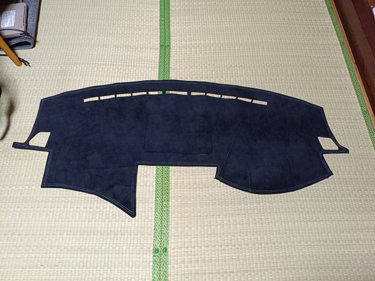 akrspl_evo7's tweet photo. アリエクでzc32s用ダッシュボードマット買ったのが届いた
まだ車に付けてないけど予想してたのよりは出来がいい https://t.co/ldtwKDNKii