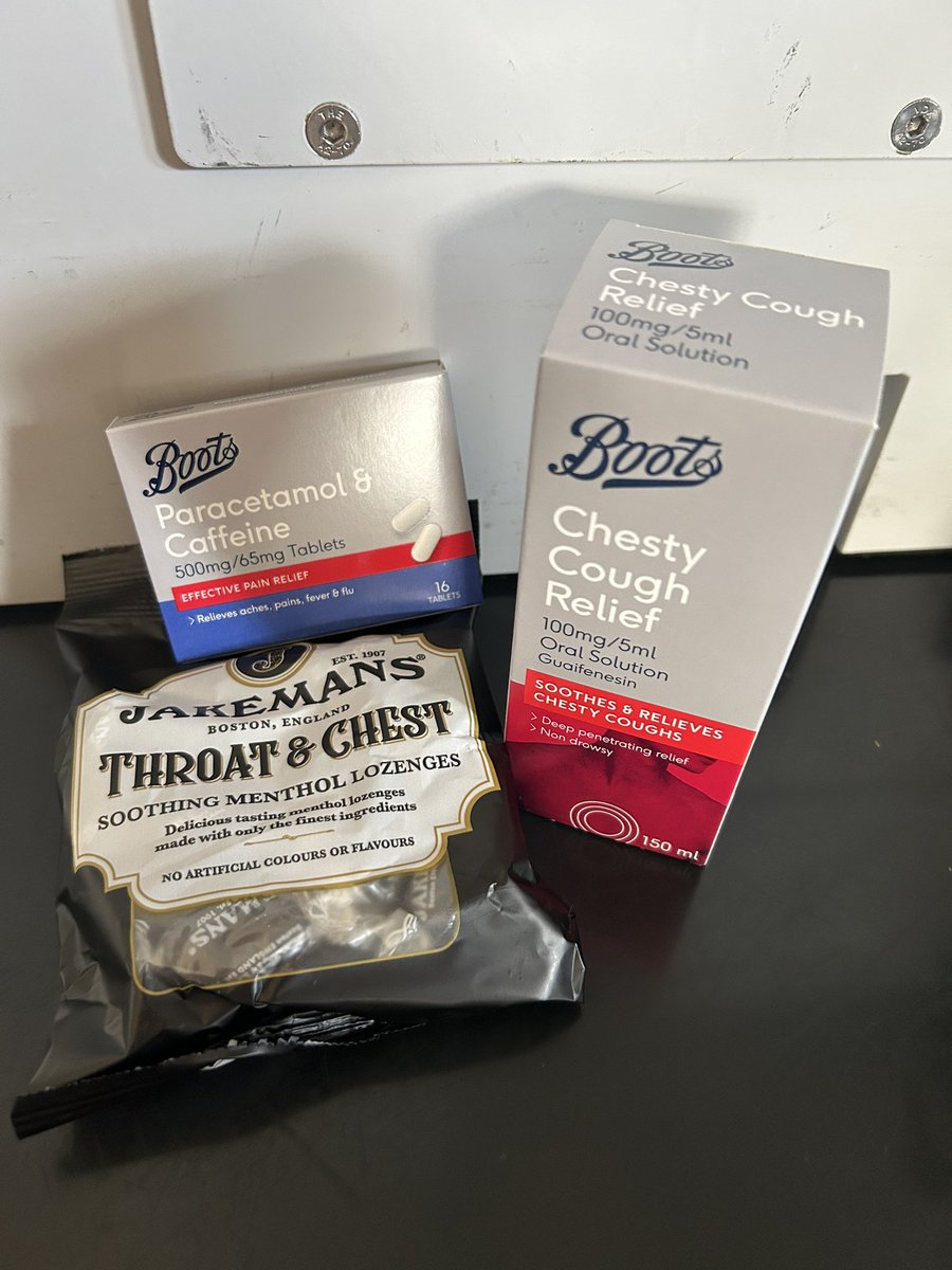 Moonraker_Mart's tweet photo. @BootsUK #mealdeal #mandown 🤒 https://t.co/8QesiDk2qO
