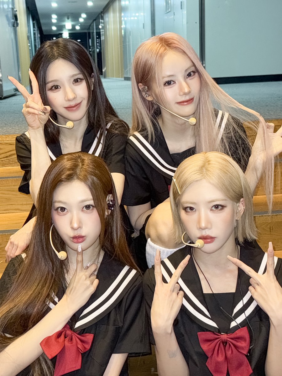 official_artms's tweet photo. 𓂂 𓈒𓏸 ˗ˋˏ♡ˎˊ˗ 𓈒𓏸 𓂂𓈒𓂂 𓈒𓏸 ˗ˋˏ♡ˎˊ˗ 𓈒𓏸 𓂂𓈒
아르르의 비주얼부터 퍼포먼스까지✨
전부 완벽했던 #엠카운트다운 ❕
ARTMS의 자양강장제는 바로 OURII🩵
기운 가득 안고 힘차게 출발합니다🪽
𓂂 𓈒𓏸 ˗ˋˏ♡ˎˊ˗ 𓈒𓏸 𓂂𓈒𓂂 𓈒𓏸 ˗ˋˏ♡ˎˊ˗ 𓈒𓏸 𓂂𓈒

#ARTMS #아르테미스 #OURII
#Hyper_Ego https://t.co/Q6ATc68GgP