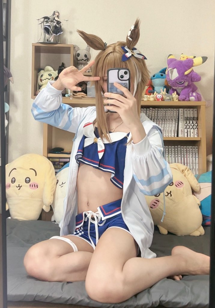 o_ruma_cos's tweet photo. 宅コス水着シュヴァち🫶
衣装はほんとにかわいい…！
でも体つきがさすがに男すぎる…足とか https://t.co/TCbTKXdZu3