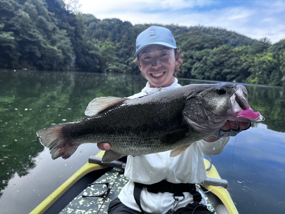 JbAmano1027's tweet photo. 相模湖でのジャッカルステーション撮影が終了しました。

今回は【魚群探知機無し】で初心者の方でも相模湖でバスフィッシングを楽しんでいただけるようオススメのエリアや釣り方を紹介しています😎

エンジョイ数釣りからBIGフィッシュゲームまで‼️

後日公開のジャッカルステーションをお楽しみに👍 https://t.co/ahhwtjSZr8