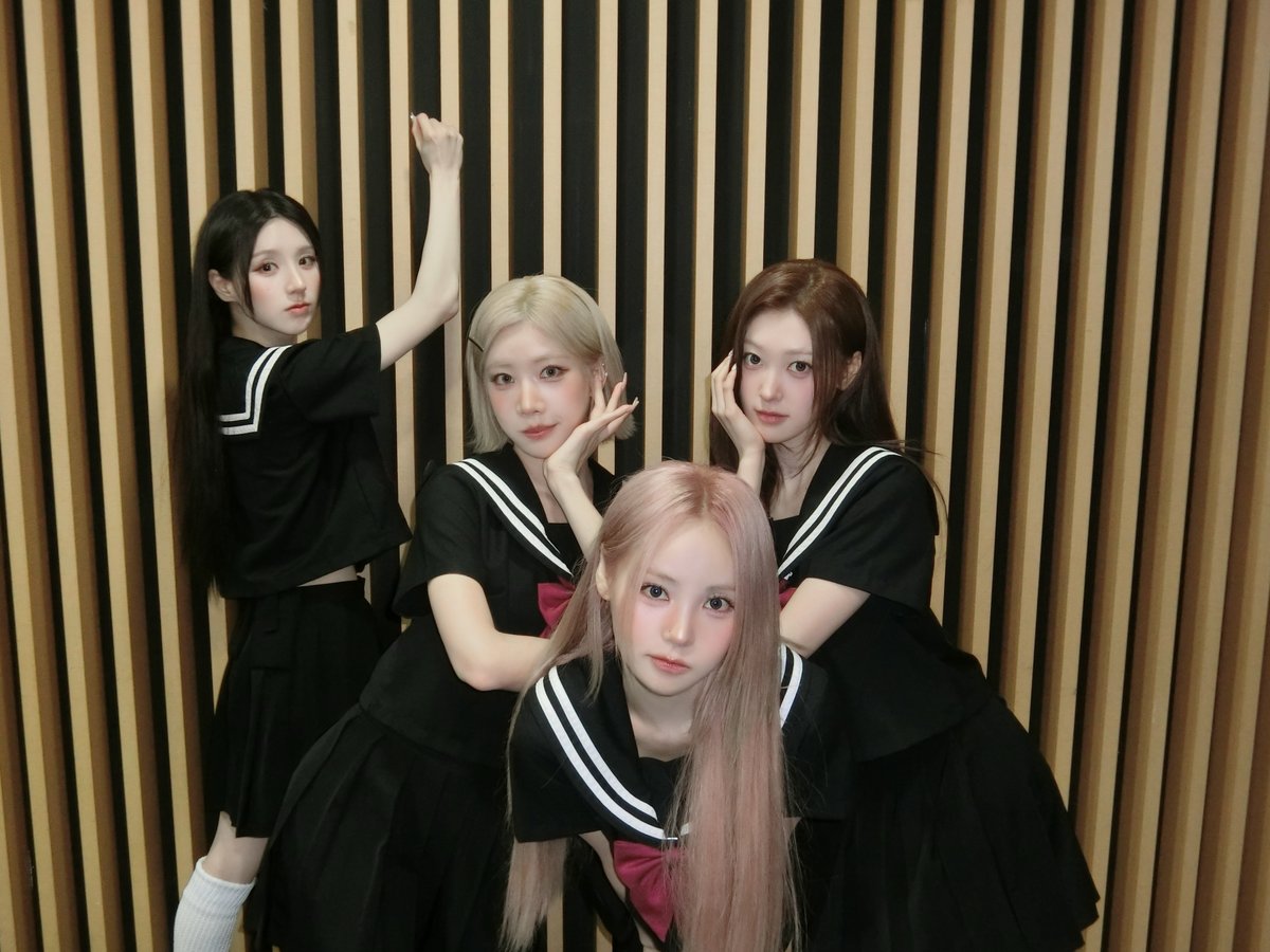 official_artms's tweet photo. 📸260806 #오늘의_탐험일지

#ARTMS #아르테미스 #OURII
#Hyper_Ego https://t.co/ZMANpTFczW