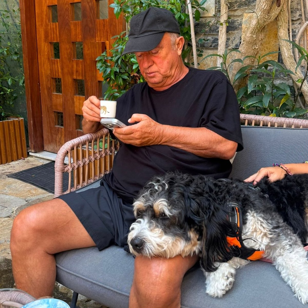 lemarcaspors_'s tweet photo. ☕📱 Fatih Terim https://t.co/783aCdKuj8