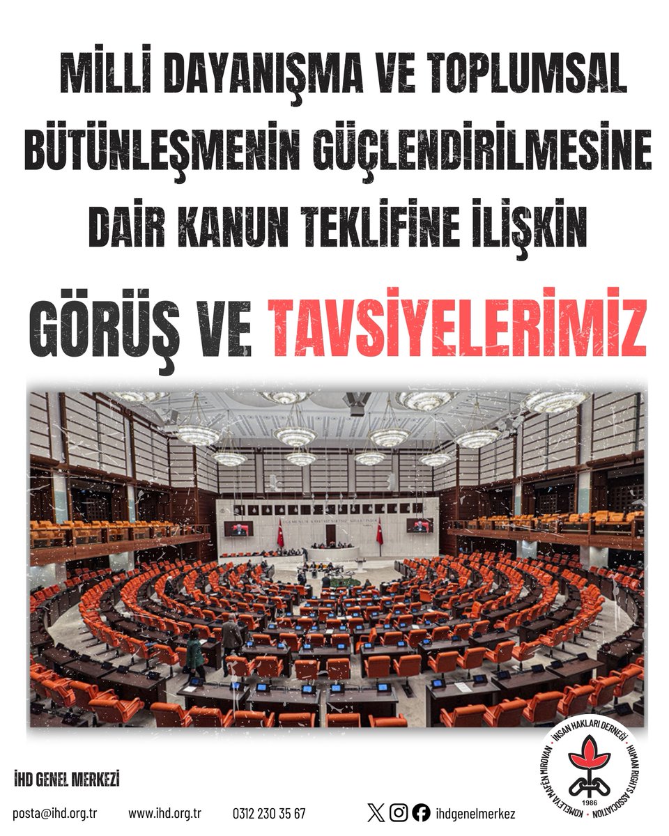 ihdgenelmerkez's tweet photo. İnsan Hakları Derneği olarak Kürt Meselesinin demokratik yollarla çözümü konusunda devam eden müzakere sürecini büyük bir dikkatle takip ettiğimizi ve kalıcı toplumsal barışın sağlanması için yaşanan tüm gelişmelerden heyecan duyduğumuzu belirtmek isteriz.

İlgili kanun tasarısını Kürt meselesinin şiddet dışı yöntemlerle ve demokratik yollarla çözümü konusunda önemli bir ilk adım olarak görmekteyiz . Bir kez daha vurgulamak isteriz ki; sürecin başarısı ancak evrensel insan hakları standartlarını ve demokratik bir dönüşümü önceleyen bir demokratikleşme programı ile mümkündür.

Silahsızlanma ve demokratik katılım amacıyla oluşturulan ve kamuoyunda çerçeve yasa olarak tanımlanan kanuni düzenleme 05/08/2026 tarihinde yaklaşık 360 milletvekili imzası ile Türkiye Büyük Millet Meclisine sunulmuştur.

Yasa tasarısında sürecin ruhuna uygun olmadığını ve uygulamada sorunlara yol açma riski taşıdığını düşündüğümüz konulara ilişkin görüş ve önerilerimizi kamuoyuyla paylaşmak istiyoruz.

1.     Kanun Tasarısının 1. Maddesinde Milli Güvenlik Kurulu tarafından yapılacak tespitin zamana yayılmadan ivedilikle yapılabilmesi için bu konuda makul bir süre (en fazla 1 ay gibi) belirlenmesi sürecin hızlı bir şekilde ilerlemesini sağlayacaktır.

2.     Kanun tasarısının 3. ve 6. Maddelerinde, örgüt militanları arasında suç tipi ve suç tarihi ayrımı gibi kategorik bir ayrım süreçten ve yasanın gerektirdiği beklentiyi karşılamadığını belirtmek isteriz. Bu yasanın bir bütün olarak Kürt Meselesinin neden olduğu tüm yargılamaları/mahkumiyetleri ortadan kaldırması silahsızlanma ve toplumsal barış sürecini hızlandıracaktır.

3.     Tasarının 2.maddesi gereğince kapsamı dışında tutulan “kasten öldürme suçu failleri” sadece kategorik bir ayrım yapılması nedeniyle değil, aynı zamanda yargı içtihatlarındaki uygulama nedeniyle de sorunlu bir tasniftir. Zira uygulamada silah kullanmadan da bu suçun faili ve hükümlüsü olunabileceği gibi öldürmeye teşebbüs durumunda da TCK 302.md gereğince hüküm kurulmaktadır. Suç tipi açısından yapılan bu ayrım yasada korunacaksa en azından uygulamada bir krize yol açmaması bakımından yasadaki bu muğlaklık, ölümle sonuçlanmayan öldürmeye teşebbüs şeklinde düzenlenerek giderilmelidir.

4.     Kanun Tasarının 3. 6. ve 7. Maddelerinde belirtilen yargılama ve mahkumiyet kararlarının ertelenme süresi ile hak yoksunluğu (2 ve 3 yıl siyaset yasağı)  süreleri sürecin nihai amacı olan siyasi katılım önünde engel oluşturmaktadır. Silahın yerine ikame edilmek istenen siyasi faaliyetlere katılımın kısıtlanması kabul edilebilir bir tutum değildir. Yasadan yararlanacak olanları siyasetin dışında tutuma çabası başka riskler taşımaktadır. Zaten denetim altında tutulan kişinin ayrıca siyasi faaliyetlerinin de engellenmesi gereksiz ve amaca uygun olmayan bir düzenlemedir.

5.     Kanun Tasarısının 7. Maddesinde belirtilen ve TBMM bünyesinde kurulacak olan “İzleme Komisyonu” siyasi katılıma açık olması, aynı zamanda sivil toplum temsilcilerinin ve çatışma çözümünde uzman kişilerin dahil edilmesi barış sürecine olan toplumsal inanç ve güveni artıracağını düşünmekteyiz.

6.     Yasadan yararlanmak için başvuru koşulu silahlı militanlar açısından makul bir düzenleme olmakla birlikte, yurtdışında bulunanlar ve özellikle hapishanede tutulanlar için hiçbir makul gerekçesi bulunmamaktadır. Bu bakımdan yurtdışında olanlar ve hapishanede bulunanlar için adli ve idari işlemlerin başvuru beklenmeksizin resen yapılmasını önermekteyiz.

7.     Fikirleri nedeniyle görevlerine son verilen Barış Akademisyenleri ve irtibat ve iltisak nedeniyle kamudan ihraç edilen kamu personelinin yasa kapsamının dışında tutulmuş olması, adalet duygusunu derinden sarsan bir yaklaşımdır. Barış Akademisyenleri ve kamudan ihraç edilen kamu personeli yasanın kapsamına alınmalıdır.

2024 Ekim’de başlayan sürecin nihai bir toplumsal barışa ulaşması konusunda sağduyulu tavrımızın bir gereği olarak; kanun tasarısına karşı belirtmiş olduğumuz bu görüş ve önerilerimizin TBMM Adalet Komisyonu ve Genel Kurulunda yapılacak tartışmalarda dikkate alınmasını ve gerekli düzeltmelerin yapılmasını yasanın ve sürecin ruhuna uygun bir adım olacağı kanaat ve talebimizi kamuoyuyla paylaşmaktayız. İHD olarak barışa giden yolda çaba sarf etmeye, sürece katkı sunmaya devam edeceğiz.

İNSAN HAKLARI DERNEĞİ