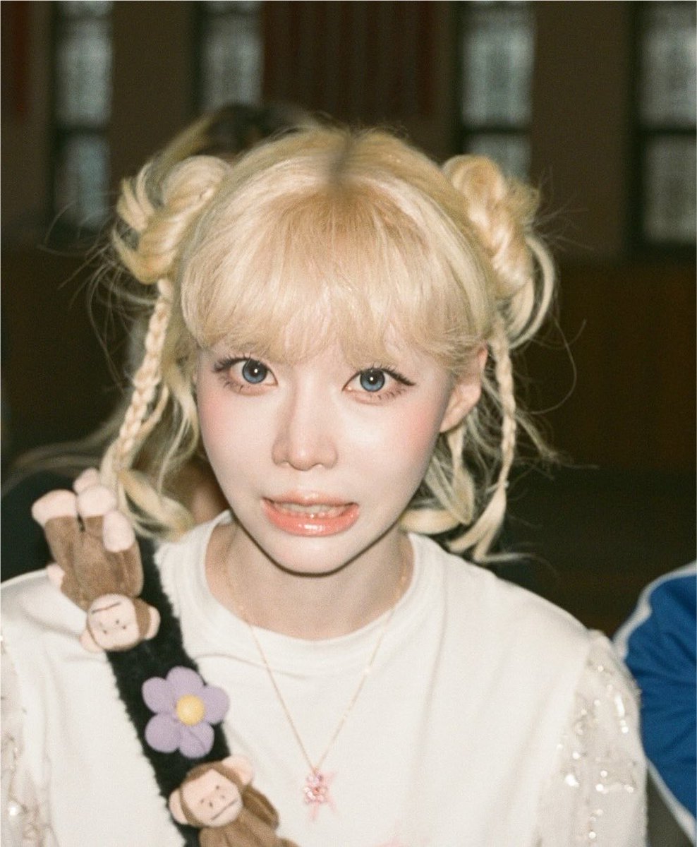 WINTER_DCgall's tweet photo. 260806 사진작가님 인스타 #윈터

🐶🐵

#WINTER #ウィンター #에스파 #aespa https://t.co/NAzj7fP6t5