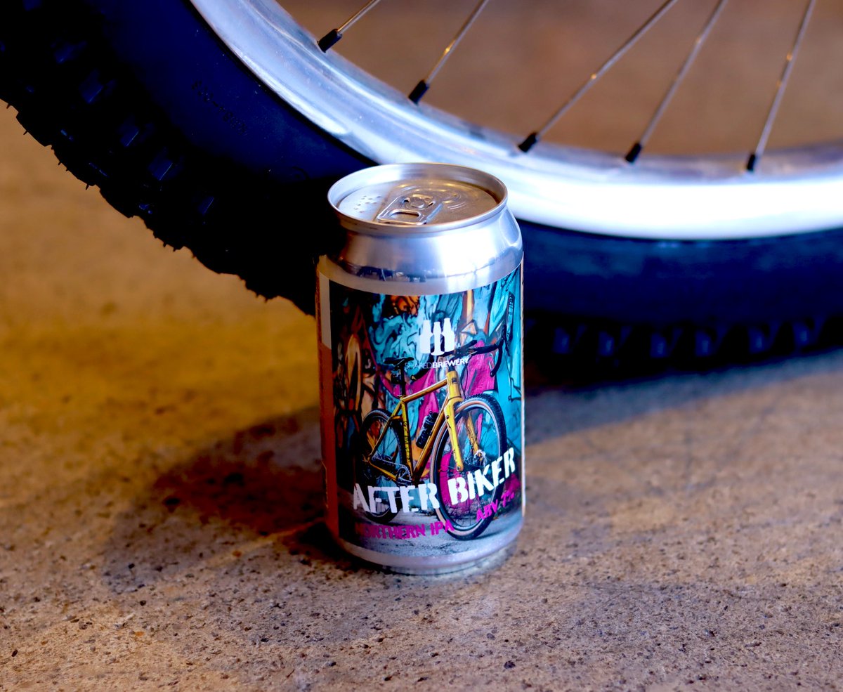 Shared_Brewery's tweet photo. 新しいビールが登場🍺

AFTER BIKER🚴 
Northern IPA

高発酵酵母(S. diastaticus)を使用しHazyとWest Coastのいいとこ取り！酵母由来のトロピカル感がユニーク。大量に添加したホップとの相性も抜群。フィニッシュにキレを感じるのも特徴♪

#sharedbrewery
#craftbeer
#クラフトビール https://t.co/9g5aqrnCrc