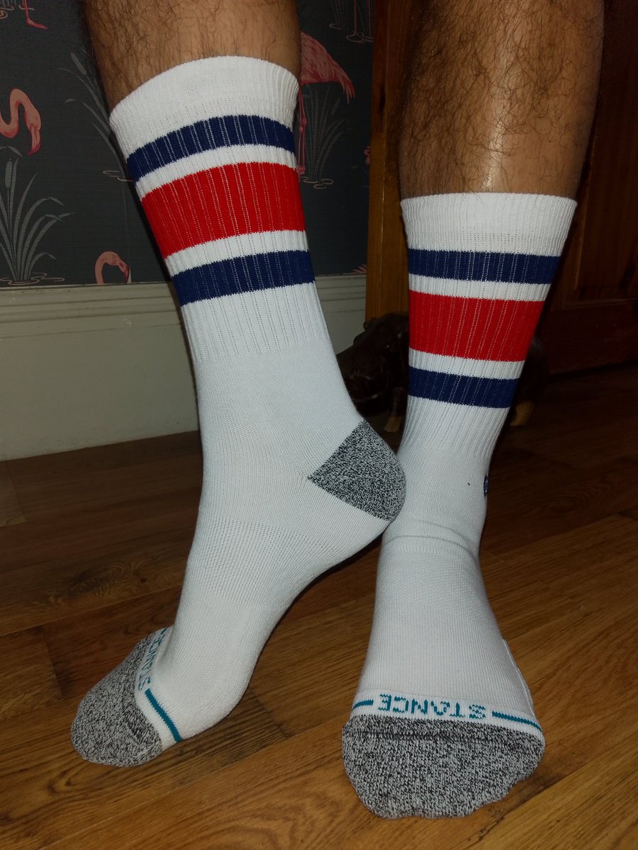 TruckerSpence's tweet photo. Trucks been dumped in the yard I'm home for 11.30am had a shower so here's another socks of the day plus I'm still getting paid for the rest of the week. 👌 https://t.co/9gnU7n4fie