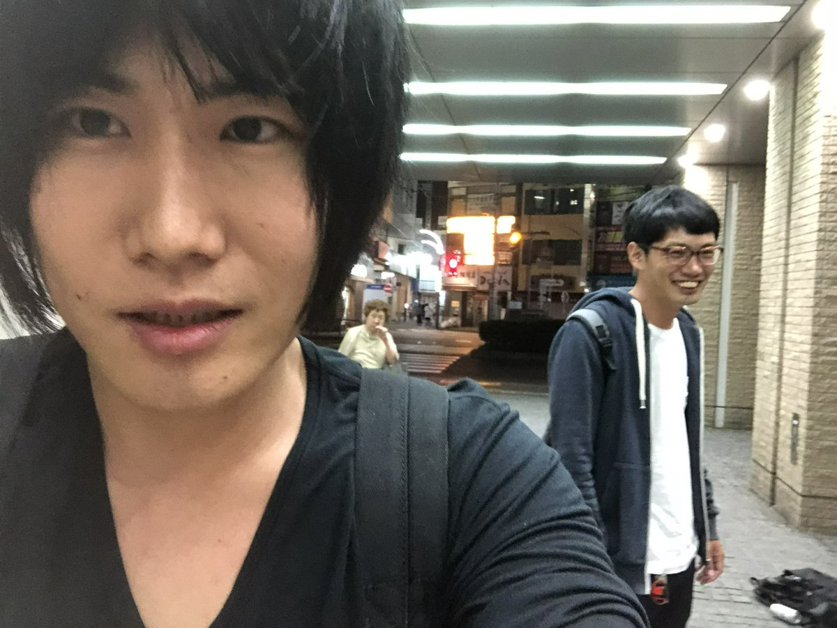 ranjyatai11's tweet photo. ファイナリストとずっと昔から仲良いもんねー
らっきー https://t.co/1gJhmOkfIZ