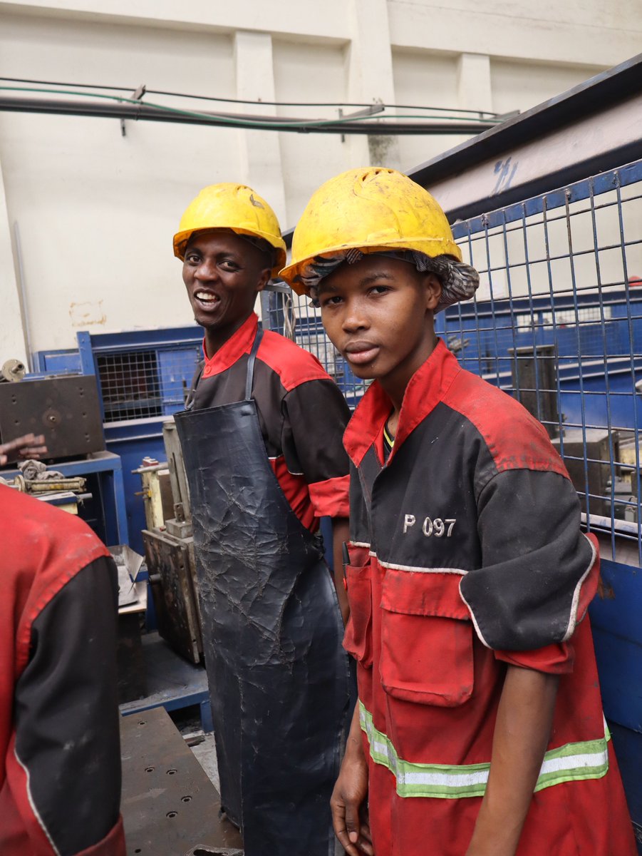 ECTKenya's tweet photo. Dual Training in Action!
Today, we visited our students on industrial attachment and saw skills meeting industry. That's how we prepare job-ready graduates.
September Intake Ongoing: https://t.co/Jf8X3jHXcD
#DualTraining #TVETKenya #EastlandsCollege https://t.co/Hl6XEHugK0