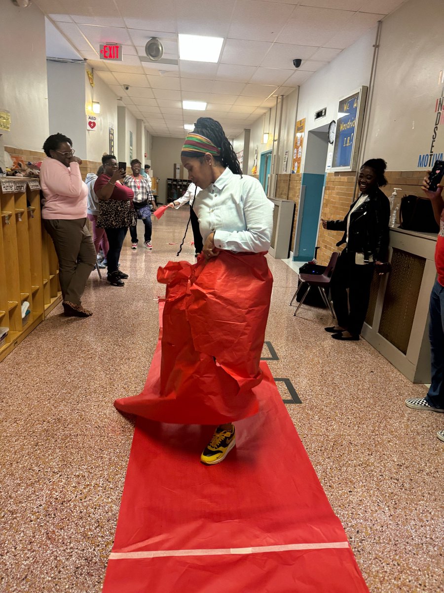 AliyahaCan56685's tweet photo. #FPCSWD
#FriendshipsJourneyto30 
#OneFriendship
#AspireMore
@FPCS_Woodridge
@FriendshipPCS https://t.co/ou9iNLAsXD