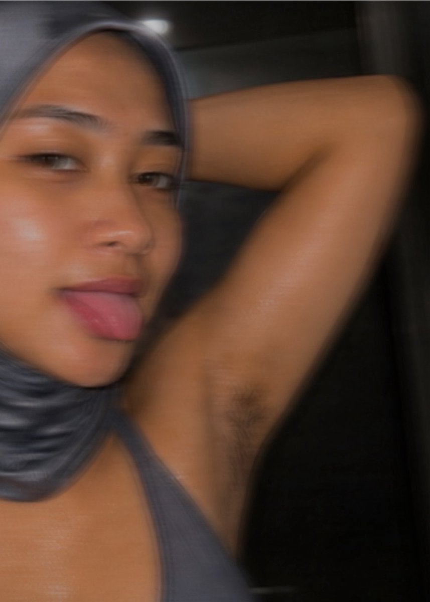 vionbth's tweet photo. suka ga?

#hijab #armpit https://t.co/zjSGZTG3jj