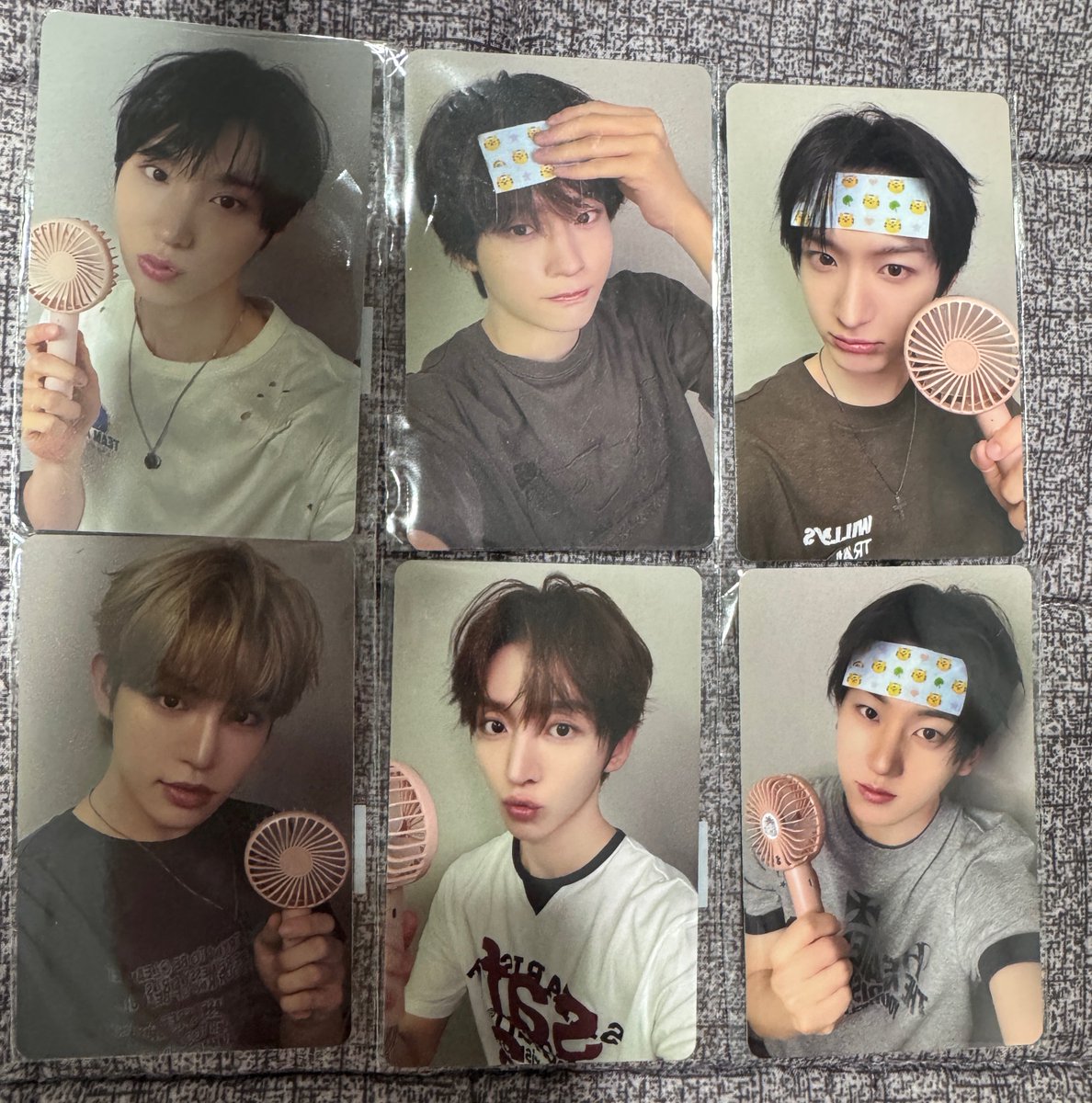 dideh020205's tweet photo. 킥플립 팬즈 쿨썸머 ver. 미공포 양도합니다

each : 0.4
set : 2.0

https://t.co/vA5YCLqRGr

kickflip poca photocard 계훈 동화 주왕 케이주 동현 미공포 포카 포토카드
kyehoon donghwa minje keiju donghyeon wts sell pc makestar 멬스 https://t.co/UygtgaaCfa