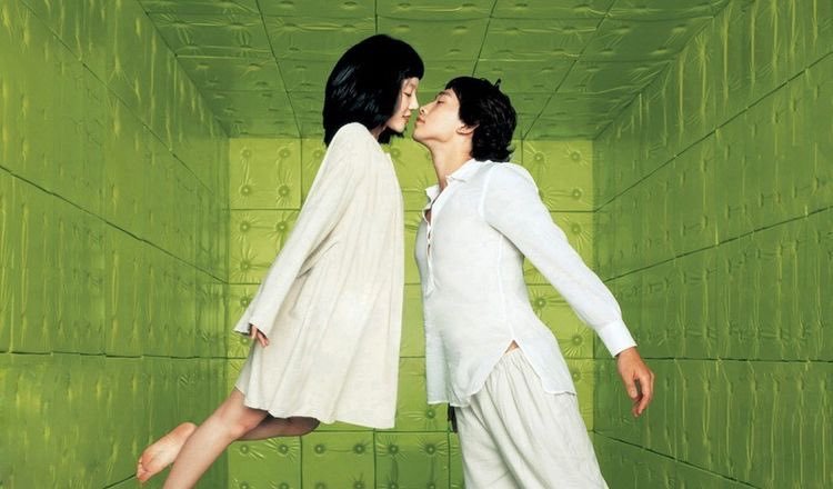 lunaralewife's tweet photo. I'm a Cyborg, But That's OK  (2006)

park chan-wook https://t.co/MTLX9EJOAr