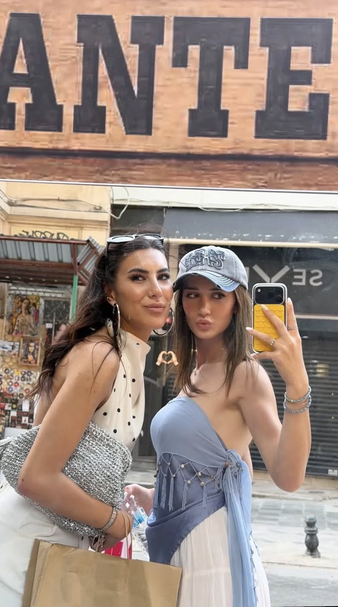 ilsuetkinlik's tweet photo. İlsu Demirci TikTok'ta yalnızca abonelere özel yeni bir paylaşım yaptı 🤍

#İlsuDemirci #Arafta https://t.co/PBdTr8cvIs