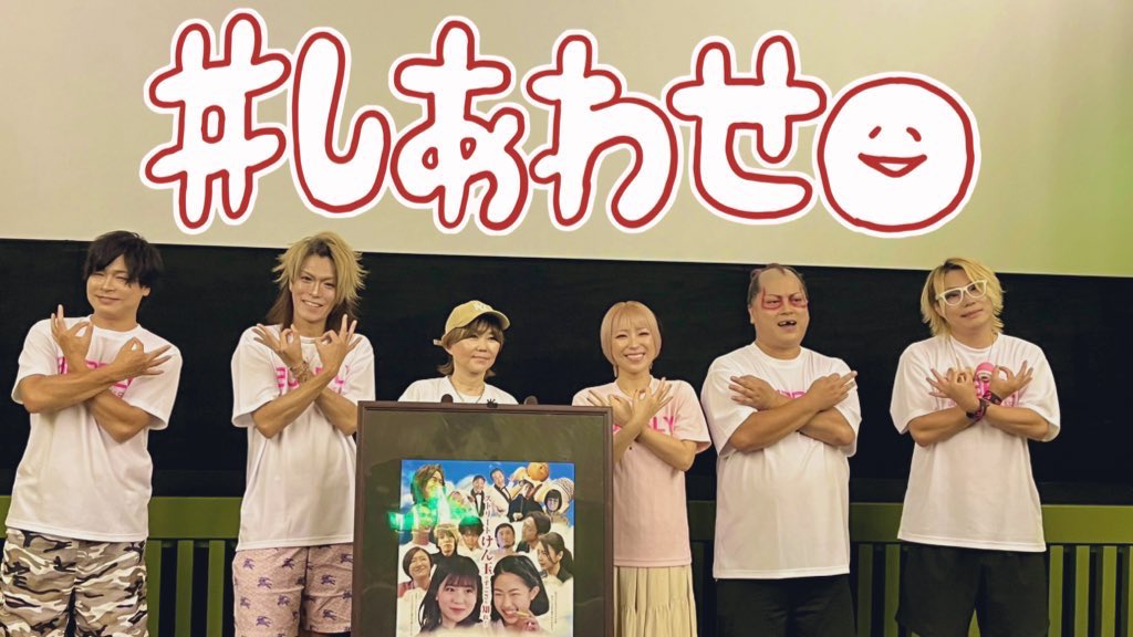 15maimai_'s tweet photo. #これを見た人は無言で去年の8月の画像を貼る https://t.co/dhHWZ4pqqP
