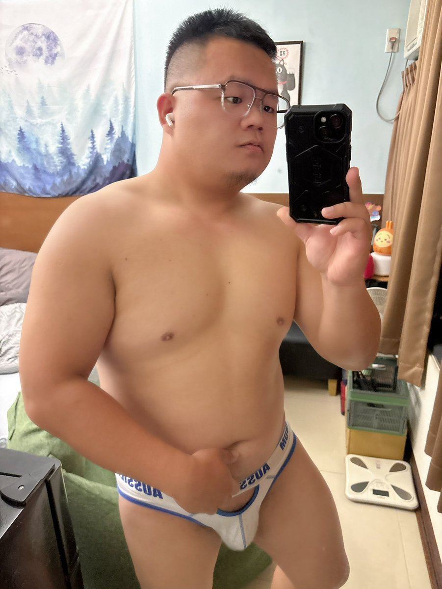 antonywu901005's tweet photo. 朋友說我一直發肉照
難怪會交不到男朋友 https://t.co/0Rk4WArARh