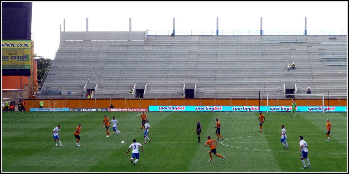 rich0863's tweet photo. This day 2011, Real Zaragoza pre season at Molineux. I can spot Jarvis, Stearman, Doyle, O’Hara, Johnson?, Fletcher, Hunt, Henry, Hennessey https://t.co/skHnllNzpf