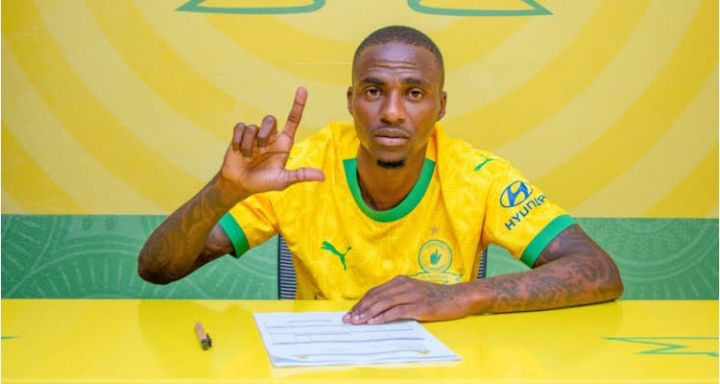 rammusi_katlego's tweet photo. Manyisa, Lorch, Saleng etc

They can buy from a rival but ban their unwanted players from being signed by a rival. 

I'm struggling with the form of greed and obsession with dominance Sundowns has. It doesn't make sense. Sport is meant to be competitive, on a fair basis at that https://t.co/4Iz0ykYpSB