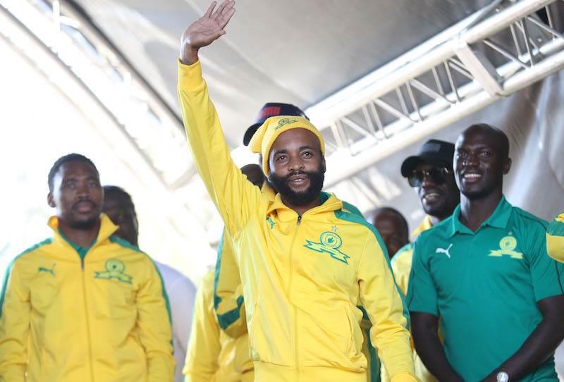 rammusi_katlego's tweet photo. Manyisa, Lorch, Saleng etc

They can buy from a rival but ban their unwanted players from being signed by a rival. 

I'm struggling with the form of greed and obsession with dominance Sundowns has. It doesn't make sense. Sport is meant to be competitive, on a fair basis at that https://t.co/4Iz0ykYpSB
