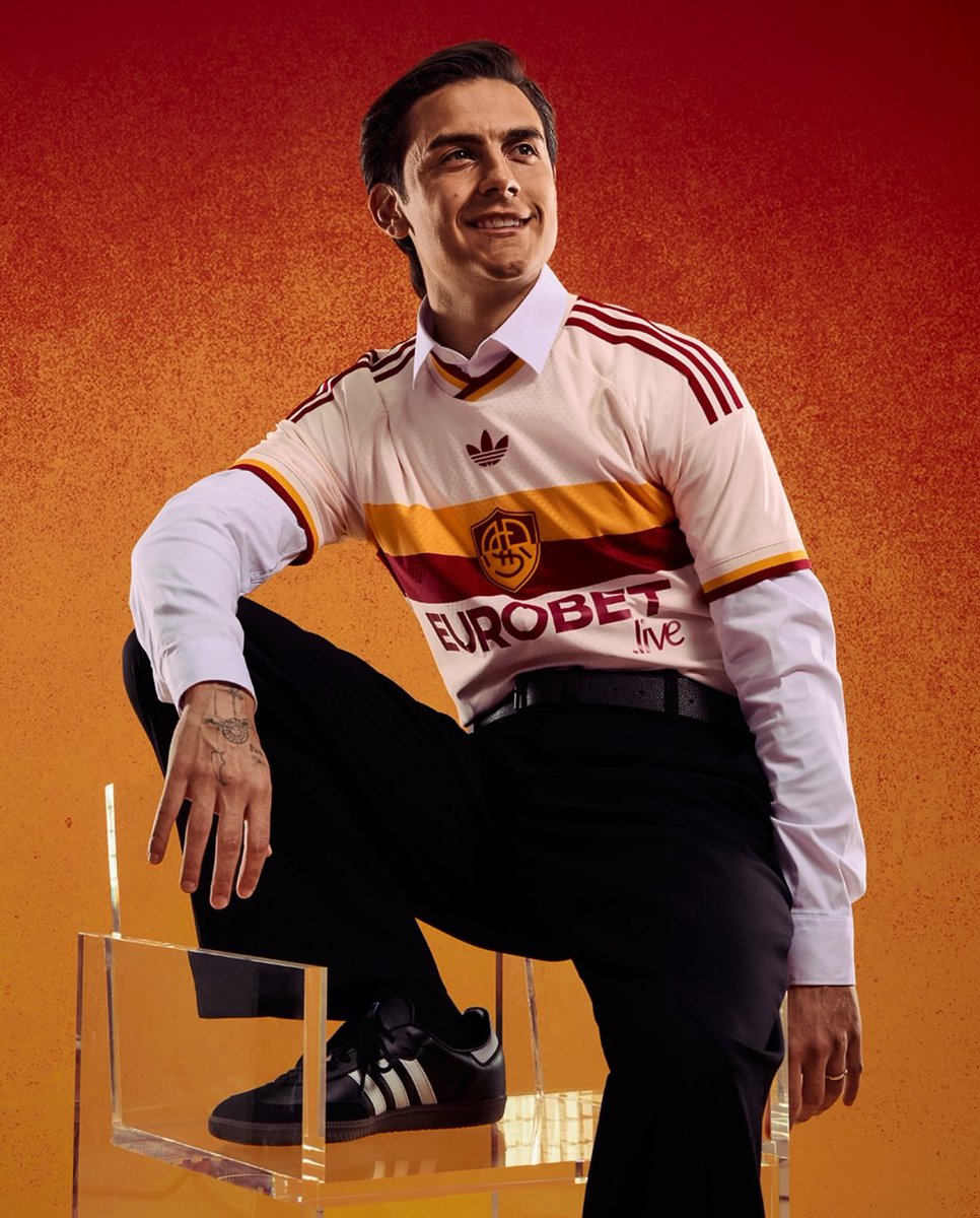 Score__store's tweet photo. 🚨 رسميًا | الكشف عن طقم روما الاحتياطي لموسم 2026/27 🐺🔥

تقييمكم من 10؟ 🤔 https://t.co/sDjrDbUJx8