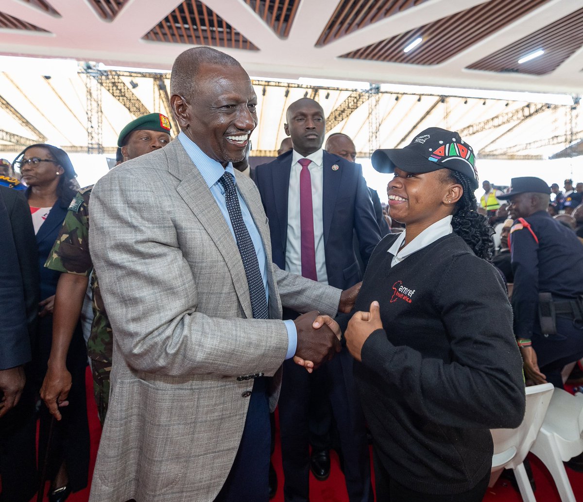 WilliamsRuto's tweet photo. To enhance their work, I have established a taskforce comprising ministries of Interior and Labour, the Private Security Regulatory Authority, the National Police Service and the private security industry to, within 60 days, prepare a clear framework on how to improve the officers’ welfare.