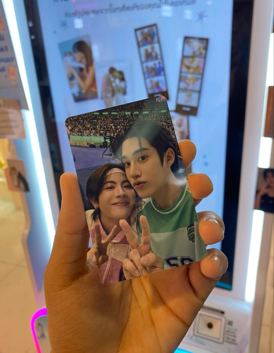 _mehaffirstyou's tweet photo. ชั้นไปเจิมตู้ทำโฟโต้การ์ดมาแย้วทุกคน y—–y

โฟโต้การ์ดไม่ได้เป็นกระดาษด้วยน้า น้องเป็นฟีลบัตรเครดิตเลย ใบละ 100 เท่าน้าน ได้ทั้งด้านหน้า-ด้านหลังเลย การ์ดโคตรแข็งแรง คือเริ่ดเกินไปปะ 😭

📍: Union Mall ชั้น 2 อยู่ข้าง ๆ Lemony นะคับ https://t.co/Yb66cyv08w