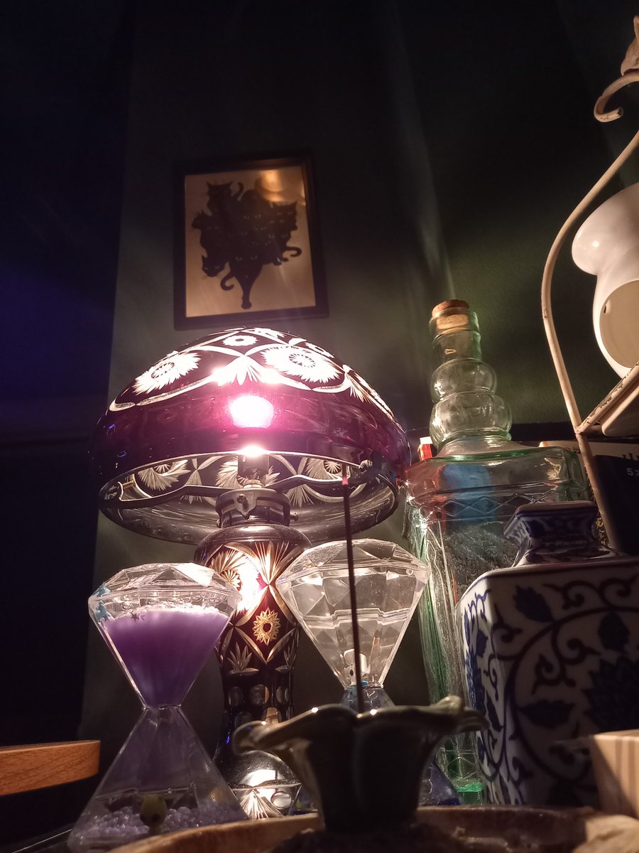 Fortune_BAR's tweet photo. OPEN しました🔮 https://t.co/NV1TBXSM4c