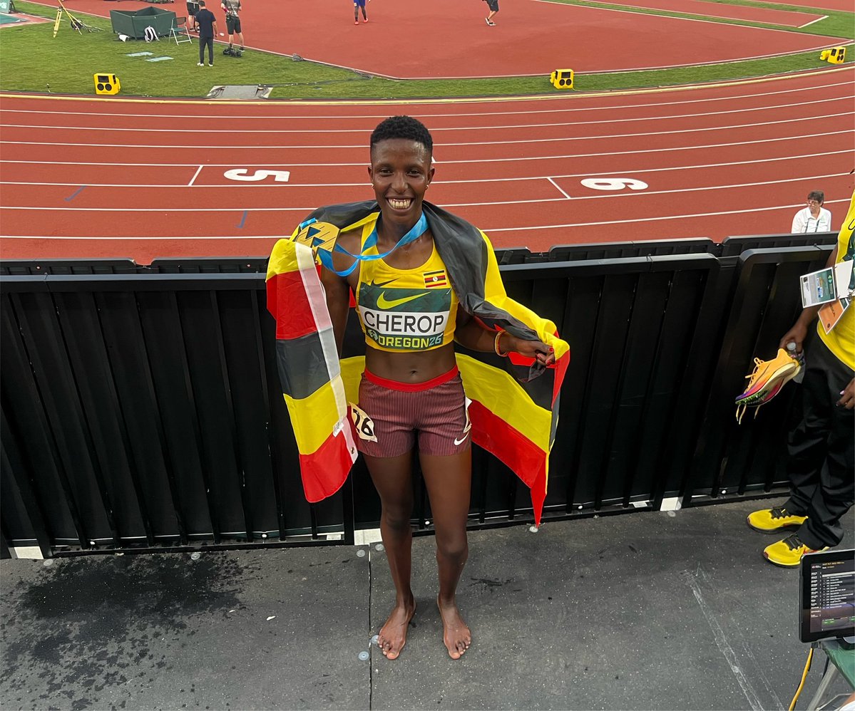 KabuubiMedia's tweet photo. Uganda's Cherop Wins Gold in Women's 5,000m at World U20 Championships.
Read more details 👇👇👇👇
https://t.co/pNL3VAE98K #atheltics #worldcupwinners2026 #worldu20 https://t.co/ToYU26ukxE