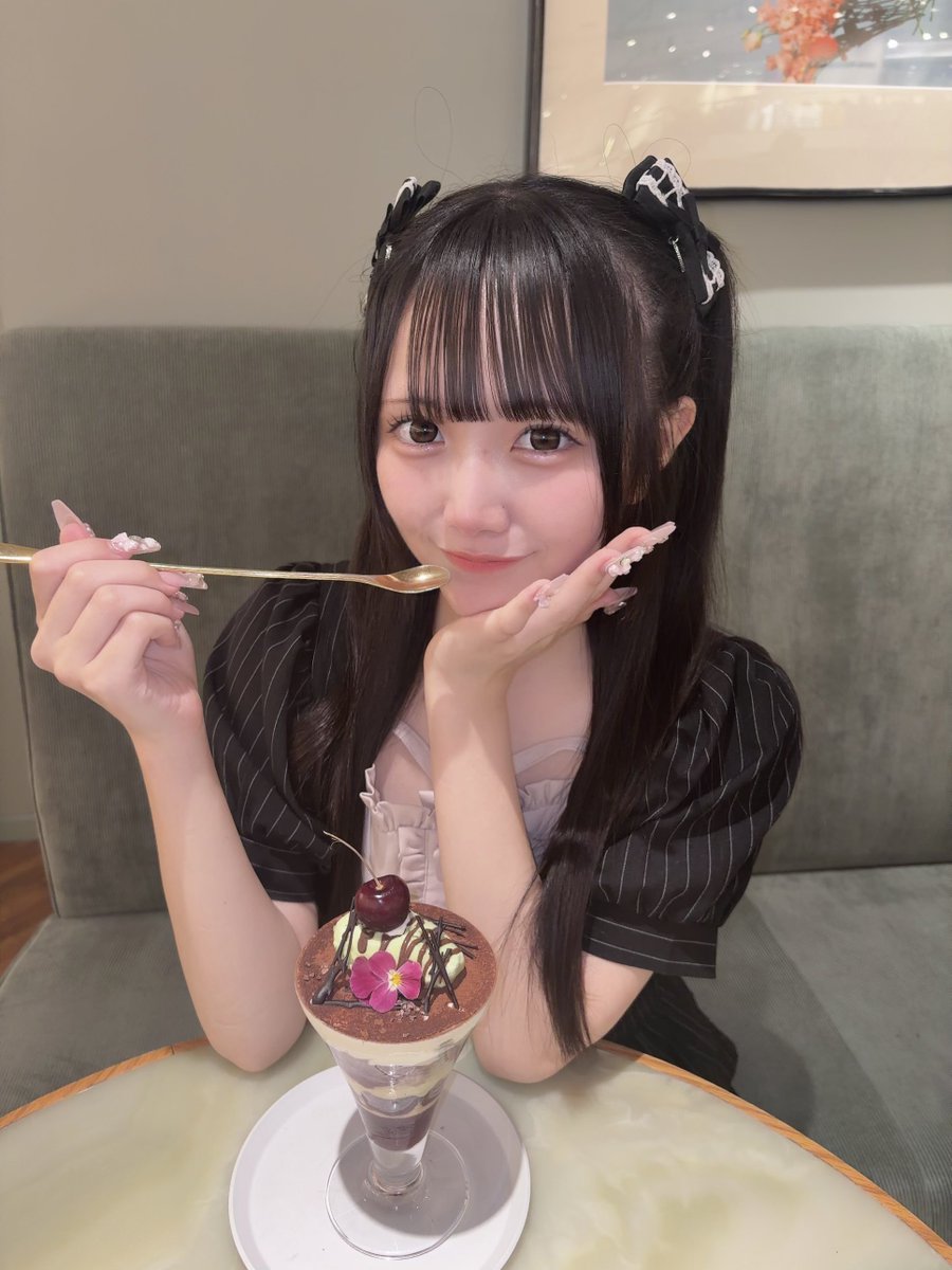 snowcom_coco's tweet photo. 君の隣が一等賞🍒♡ https://t.co/YF7KLDUevS
