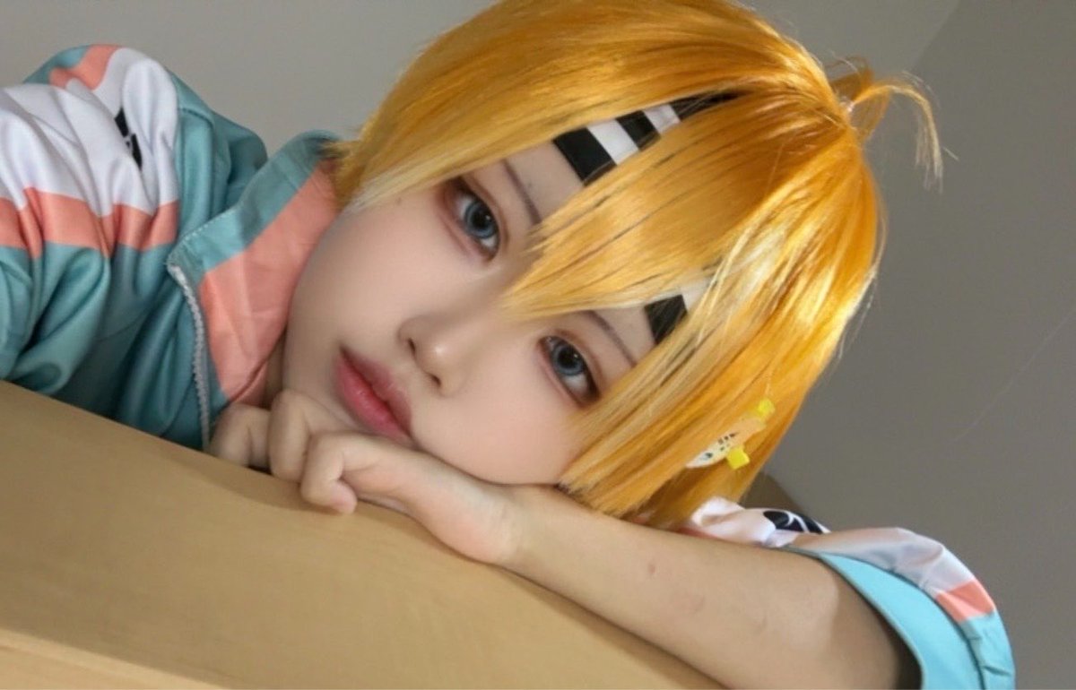 kz1xlf's tweet photo. あ⌒く太がかまって欲しそうにこっちを見ている
 
   ▶ 構う
   ▷ 無視する

 #18TRIP_cos https://t.co/lfyfhrFcHY