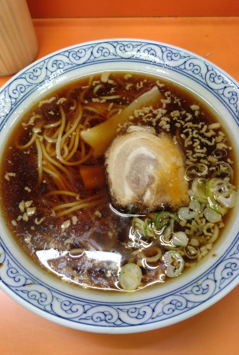 kaze0123's tweet photo. 尾道ラーメン　金沢市米泉

🍜ラーメン

一年ぶりの尾道！ここ数年はだいたい年に一度ぐらいのペースでおじゃましてます😃
その度に「おお、やっぱこれが尾道や！」と安心と納得と感動してます😁 https://t.co/G0NlKerpv6