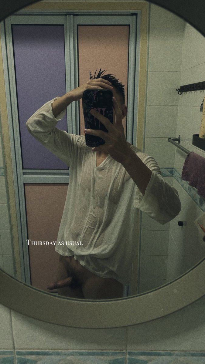 Azzerrth's tweet photo. “Do you know what its like to shower with clothes on”
#nsfw #nsfwtwt #nsfwsg #fwb https://t.co/E3cMxgMWau