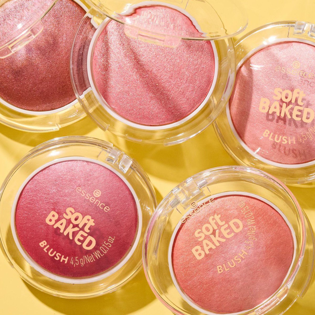 essence_ZA's tweet photo. a good blush doesn't just add colour... it brings your whole look to life✨meet the NEW soft baked blush:

🌸 30 · rose all day
🍓 50 · berry bliss
🤎 60 · cocoa glaze

which shade would you wear on repeat? 👇

shop now in-store and online @Clicks_SA 🛍️ https://t.co/i0fb9rfEQY